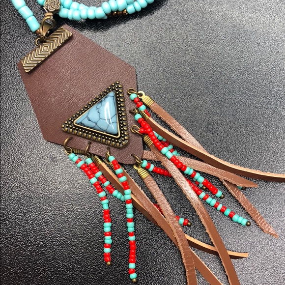LAST ONE 🎉Leather Turquoise necklace - Picture 5 of 5